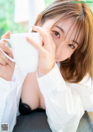 Momo Taiga 大河もも, グラビア写真集 「恋。」 Set.01